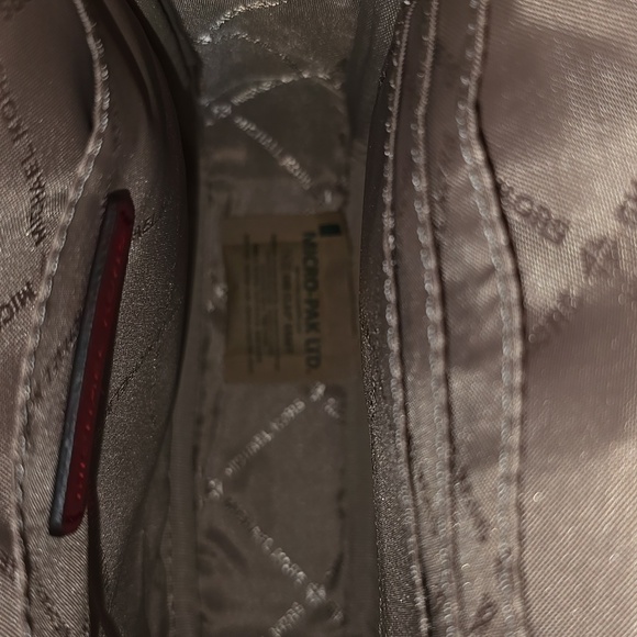 Michael Kors Red Pebbled Leather Crossbody with Gold Chain - Picture 10 of 10